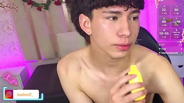 kaelwolf_tay webcam