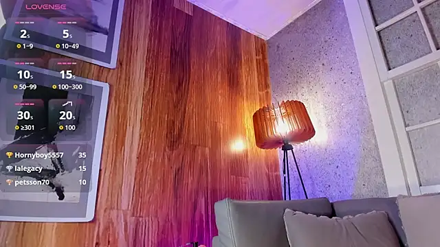 rubii_cutee (T young) - erotic and seductive nude