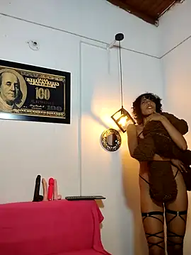 jade_roush webcam