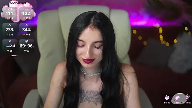 EmilyyMoon webcam