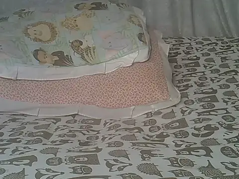 Jenah48 webcam