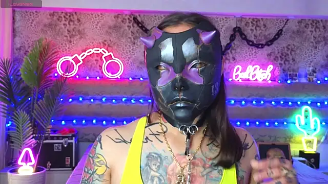 Cool_Freak_ webcam