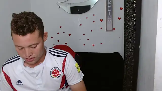 sven_fox723 webcam