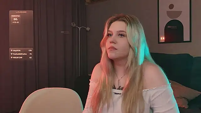 velourrra webcam