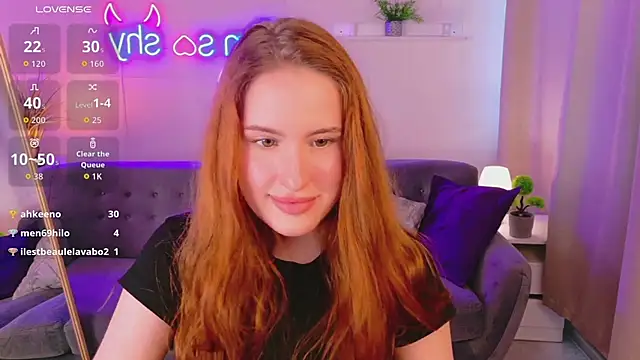 ChloeAster webcam