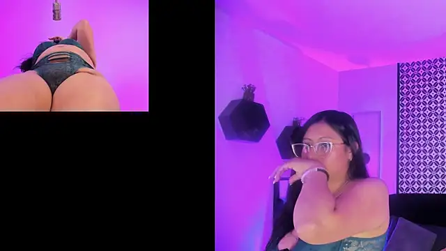 Amber_gold_ webcam