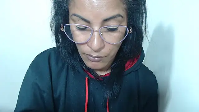 kateleyagrey webcam