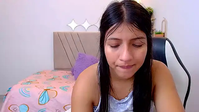 zara_cute webcam
