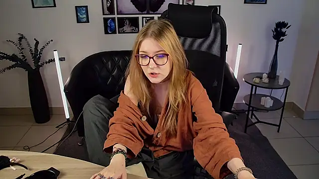 lanafitch webcam