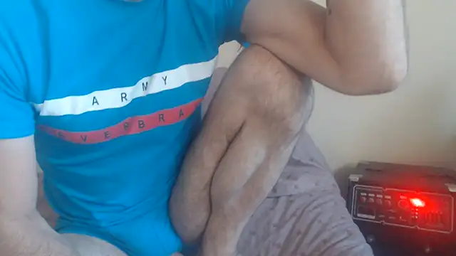 yvesstorm1 webcam