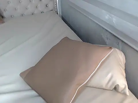 dilf_hunterx's room
