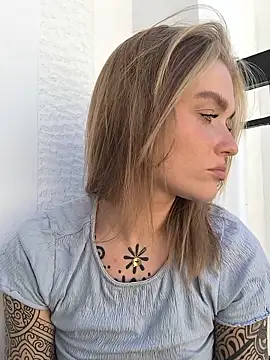 goldi159 (F young) - Tip 49 Token for THREE sex Videos ♥️