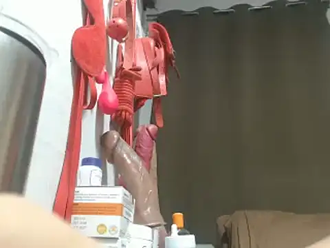 30cmMONSTERCOCKnBIGLOAD4u webcam