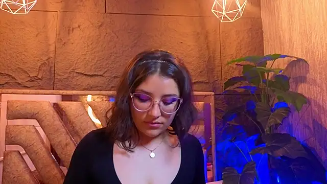 phoenixxxx777 webcam