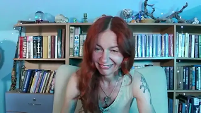 Foxilady357 webcam