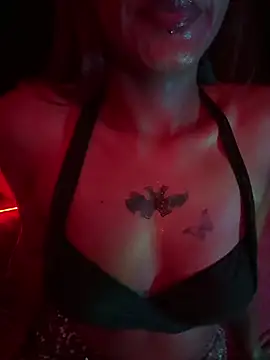 MiNniE_666 webcam