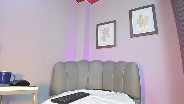 Roxanna_moore webcam