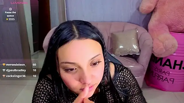 lia_harper_t webcam