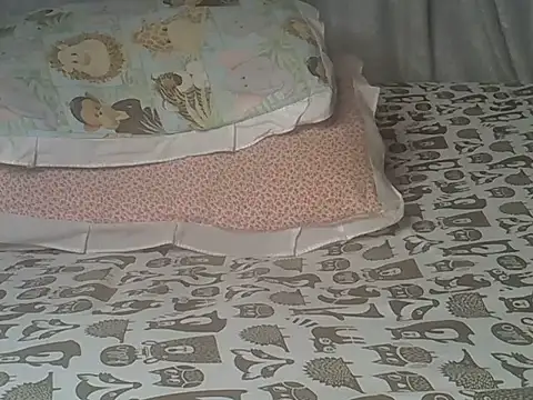 Jenah48 webcam