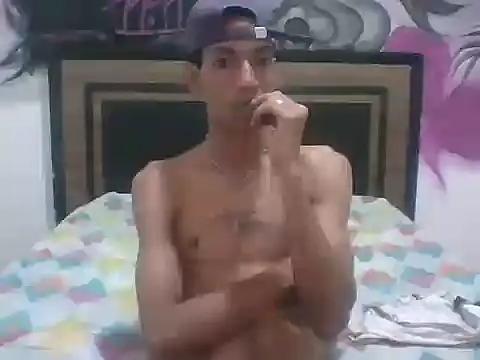 AlbertBigCock webcam