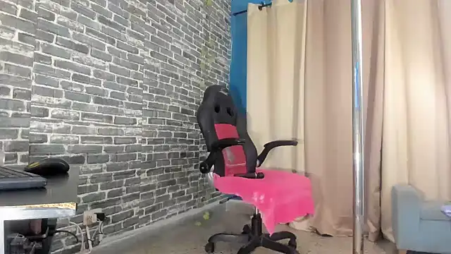 iam_samy_ webcam