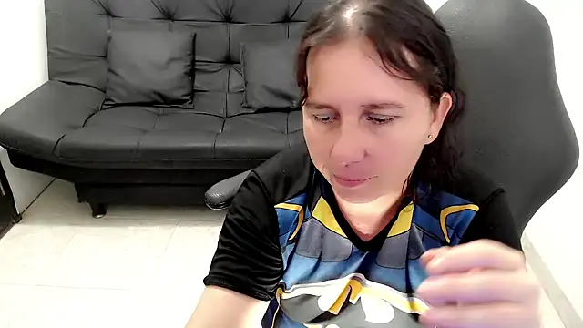 victoria_jones webcam