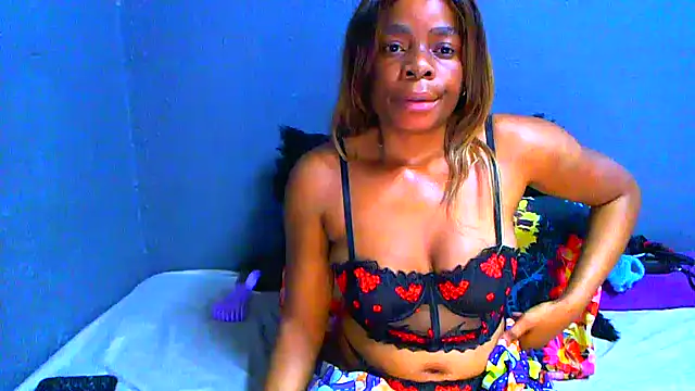 SMALLBOOBSXX webcam