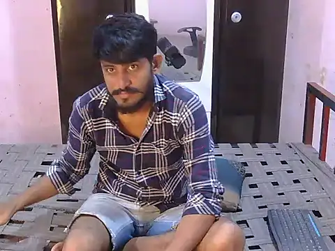 HotXKrish webcam