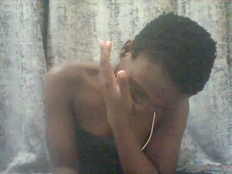 tina_2030 webcam