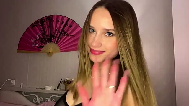 Bella__Ray webcam