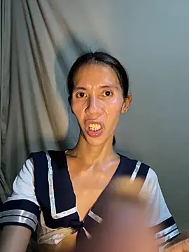 LoveRUBY143 live cam on StripChat