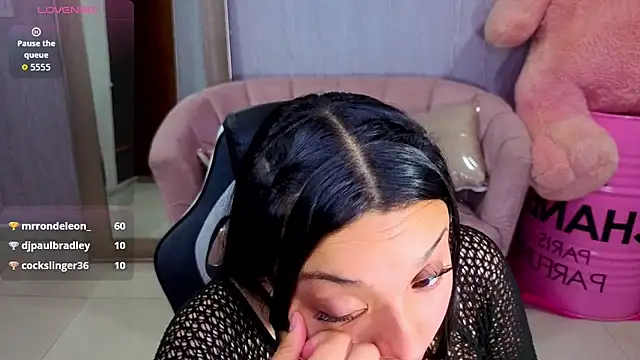 lia_harper_t webcam