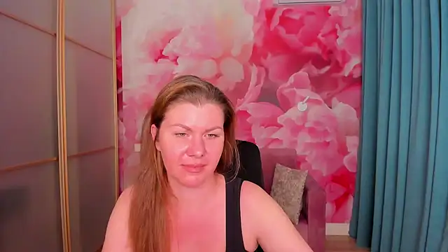 LunaKissesx webcam