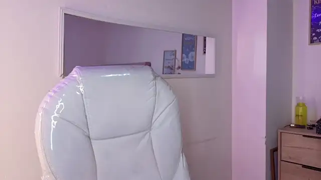 bluee_hazell webcam