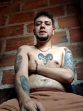 HallowedMilan webcam
