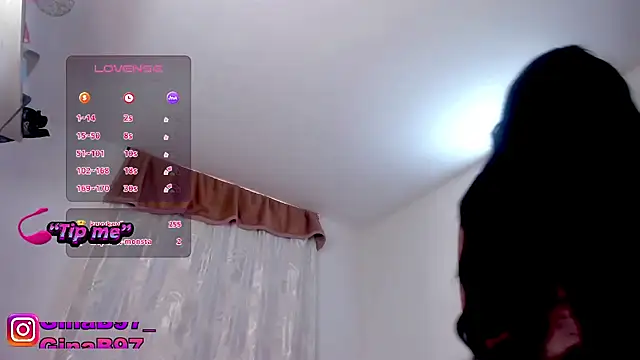 GinnaBolton webcam