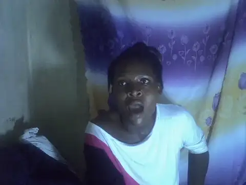 cute-shamza webcam
