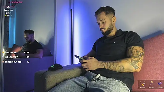 nicholasx1 (M young) - CUM SHOW !
