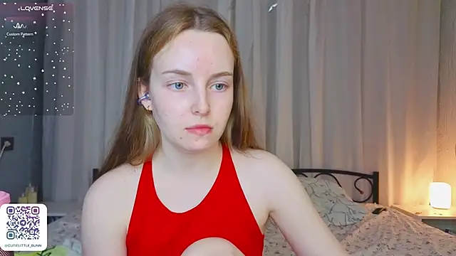 bae_cake_ webcam