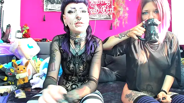 Purple_Coffin666 webcam