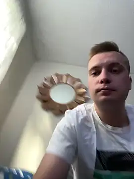 teeneladio - TeenEladio's free webcam - UK Sex Cams