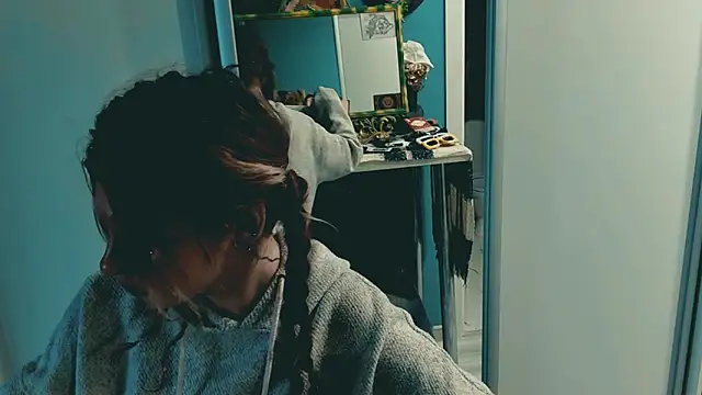 VivienDarkbloom webcam