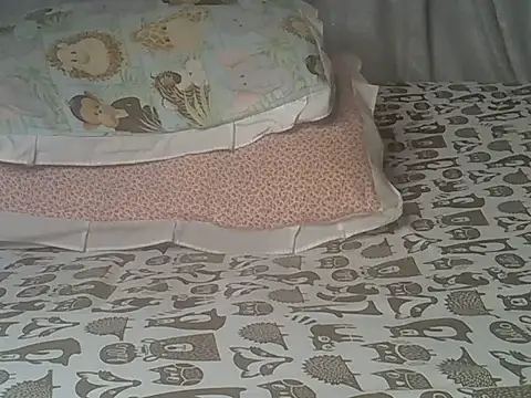 Jenah48 webcam