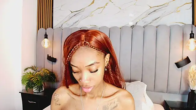 SCARLHETTBROWN webcam
