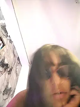SaharQamar webcam