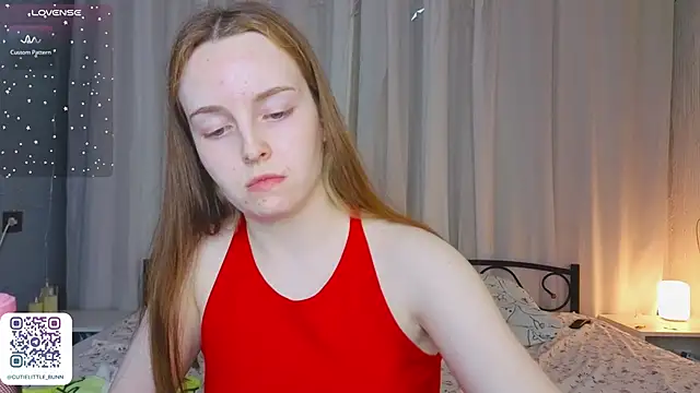 bae_cake_ webcam