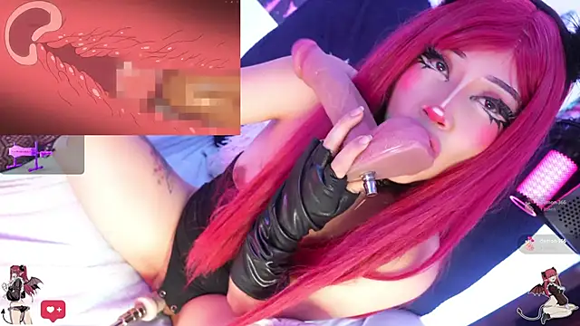 Kira-- live cam on StripChat