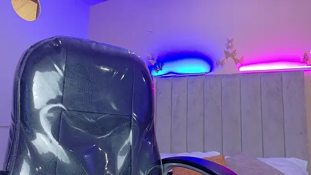 Nascary_Fox webcam