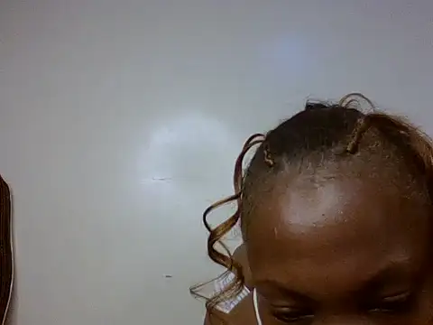 Lovey_daisy15 webcam