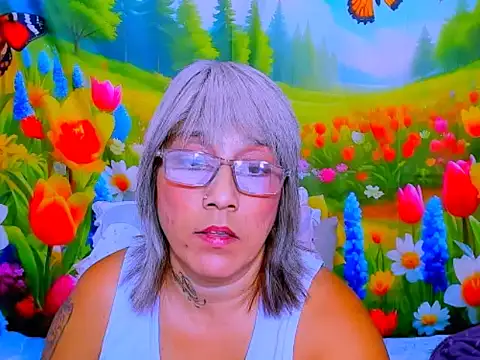 indianroxy webcam